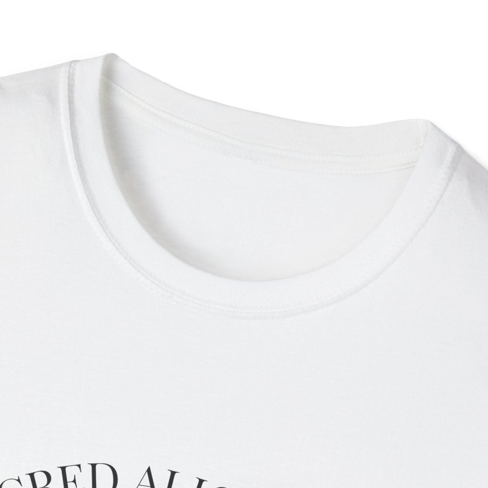 Close-up of white unisex cotton crewneck t-shirt collar: soft ribbed neckline, clean stitching, comfortable fit. Premium durable crew neck construction detail.