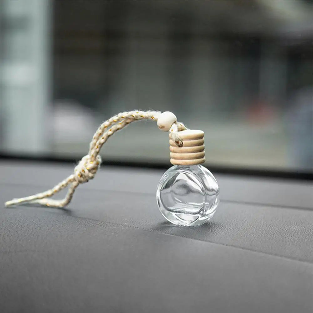 Car Essential Oil Diffuser Refillable Car Essential Oil Diffuser Car Air Freshener Perfume Bottle Aromatherapy Fragrance