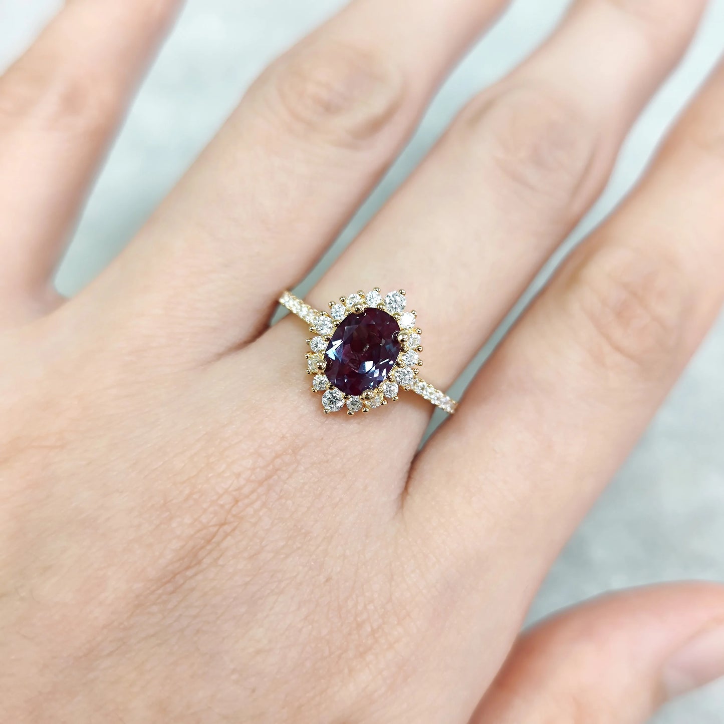 925 Sterling Silver 6x8mm Alexandrite Crystal Ring
