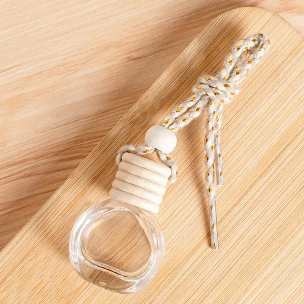 Car Essential Oil Diffuser Refillable Car Essential Oil Diffuser Car Air Freshener Perfume Bottle Aromatherapy Fragrance