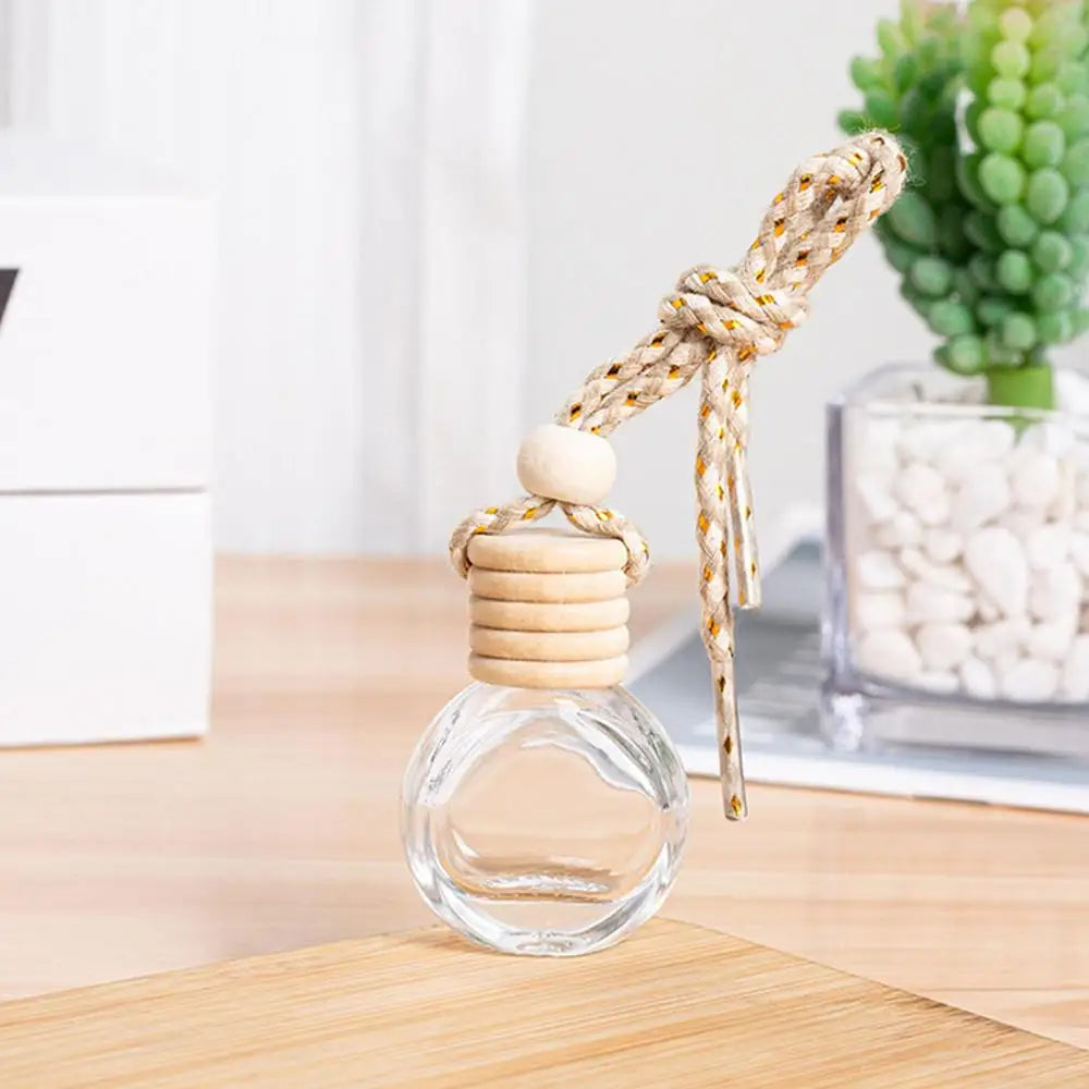 Car Essential Oil Diffuser Refillable Car Essential Oil Diffuser Car Air Freshener Perfume Bottle Aromatherapy Fragrance
